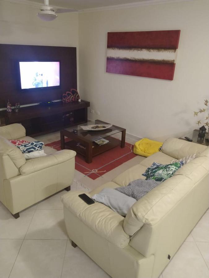 Apto Praia Grande Ubatuba Area Nobre Com Toda Comodidade Para Voce E Sua Familia ! Екстер'єр фото